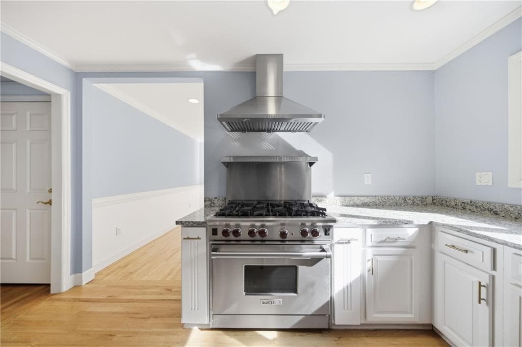 4 bedroom, 4 bathroom, 5,141 sq ft single family residence for sale at 3335 Trails End Road, Roswell, GA 30075 — photo 10