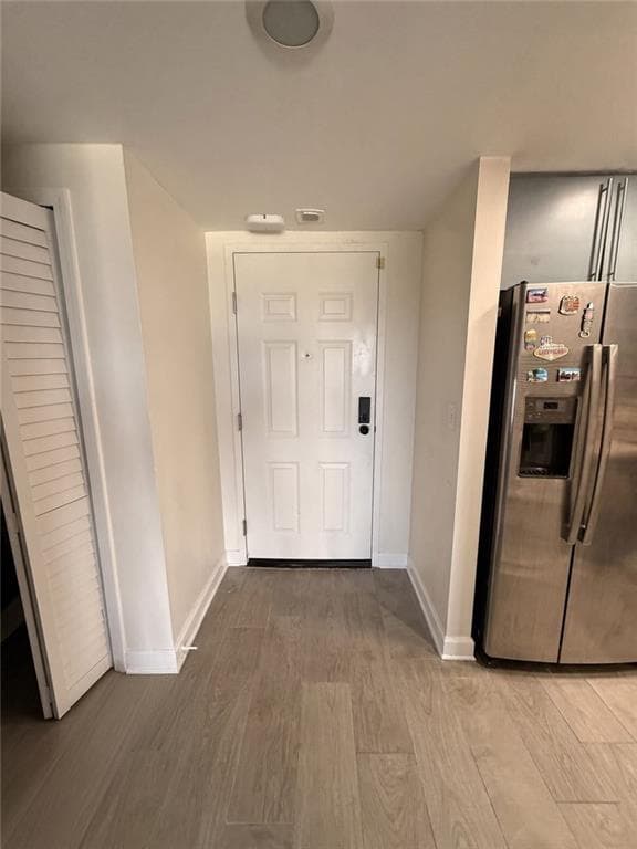 2 bedroom, 2 bathroom, 1,230 sq ft condominium for sale at 3481 Lakeside Drive 1502, Atlanta, GA 30326 — photo 2