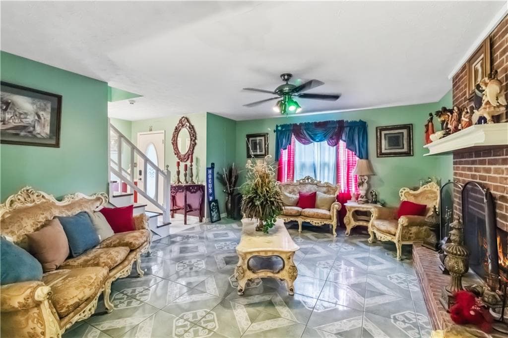 4 bedroom, 4 bathroom, 1,986 sq ft single family residence for sale at 7518 Lerose Drive, Jonesboro, GA 30236 — photo 5