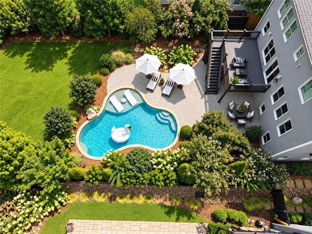 5 bedroom, 5 bathroom, 4,832 sq ft single family residence for sale at 1282 Kendrick Road, Atlanta, GA 30319 — photo 2