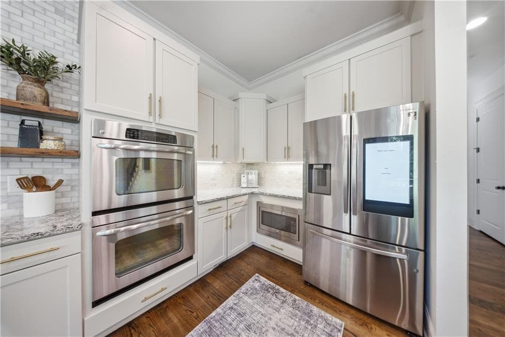 5 bedroom, 5 bathroom, 4,832 sq ft single family residence for sale at 1282 Kendrick Road, Atlanta, GA 30319 — photo 6