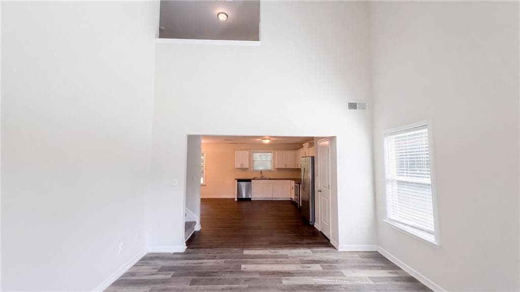 4 bedroom, 3 bathroom, 1,792 sq ft single family residence for sale at 90 Ascott Trace, Covington, GA 30016 — photo 6