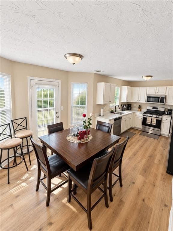 4 bedroom, 3 bathroom, 1,860 sq ft single family residence for sale at 40 Greenway Drive, Covington, GA 30016 — photo 9