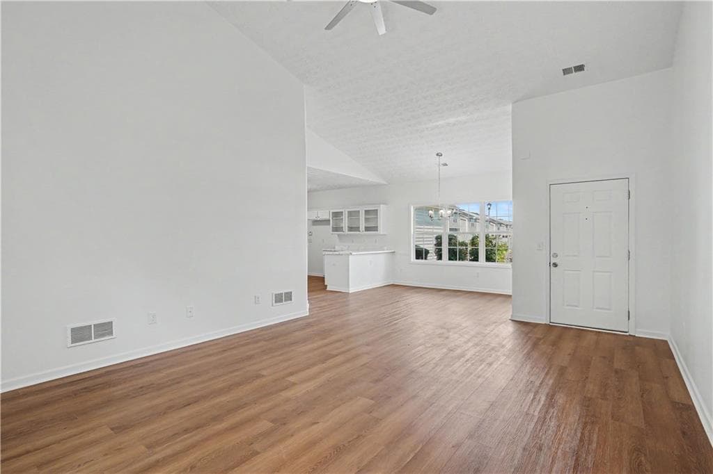 2 bedroom, 2 bathroom, 1,408 sq ft condominium for sale at 945 City Park Drive, Mcdonough, GA 30252 — photo 5