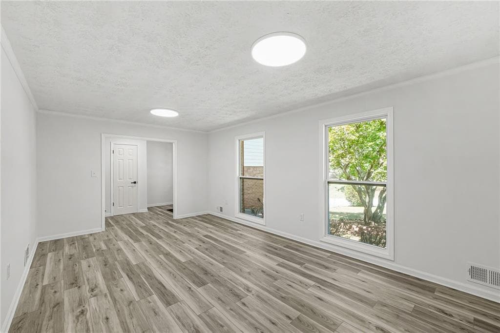 4 bedroom, 2 bathroom, 2,175 sq ft single family residence for sale at 3103 Windfield Circle, Tucker, GA 30084 — photo 7