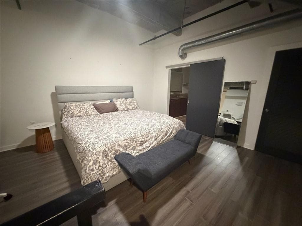 2 bedroom, 2 bathroom, 1,094 sq ft condominium for sale at 260 18th Street 10313, Atlanta, GA 30363 — photo 4
