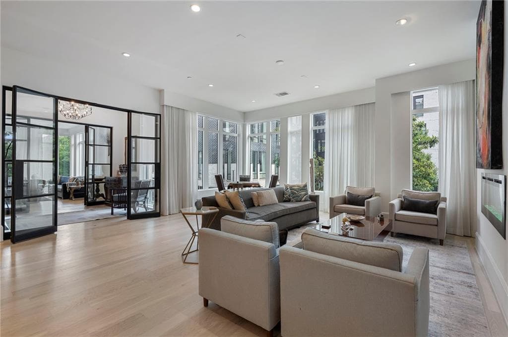 4 bedroom, 5 bathroom, 4,563 sq ft condominium for sale at 1301 Peachtree Street 2B/C, Atlanta, GA 30309 — photo 5