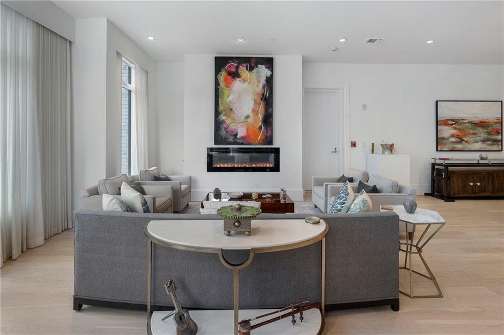 4 bedroom, 5 bathroom, 4,563 sq ft condominium for sale at 1301 Peachtree Street 2B/C, Atlanta, GA 30309 — photo 7