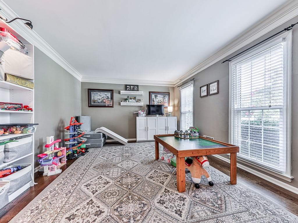 4 bedroom, 3 bathroom, 3,276 sq ft single family residence under contract at 2826 Regents Park Lane, Marietta, GA 30062 — photo 8