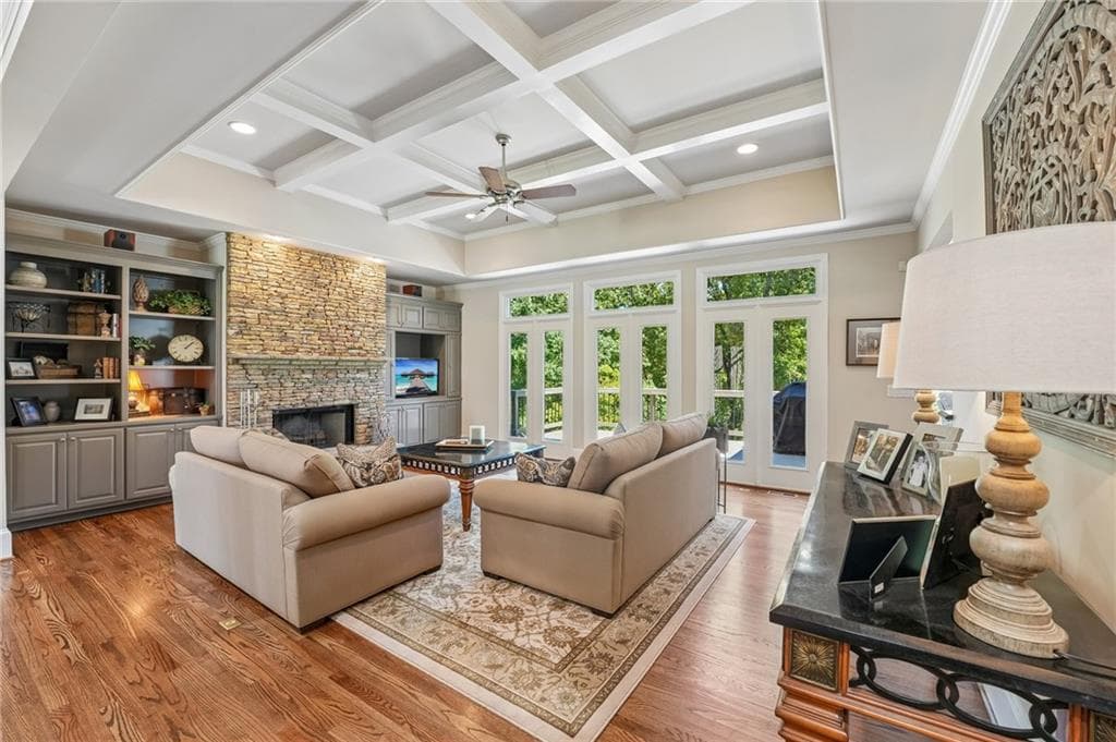 4 bedroom, 5 bathroom, 5,529 sq ft single family residence for sale at 3765 Horizon Court, Cumming, GA 30041 — photo 7