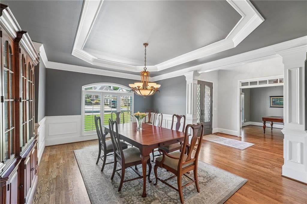 4 bedroom, 5 bathroom, 5,529 sq ft single family residence for sale at 3765 Horizon Court, Cumming, GA 30041 — photo 5