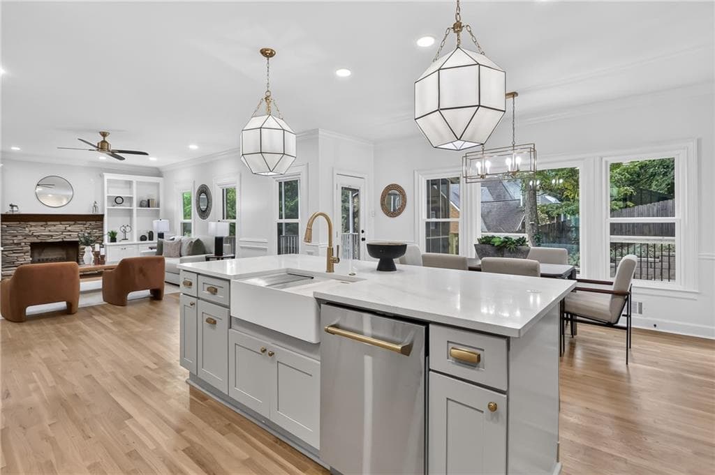 5 bedroom, 4 bathroom, 4,736 sq ft single family residence for sale at 760 Bedford Oaks Drive, Marietta, GA 30068 — photo 7