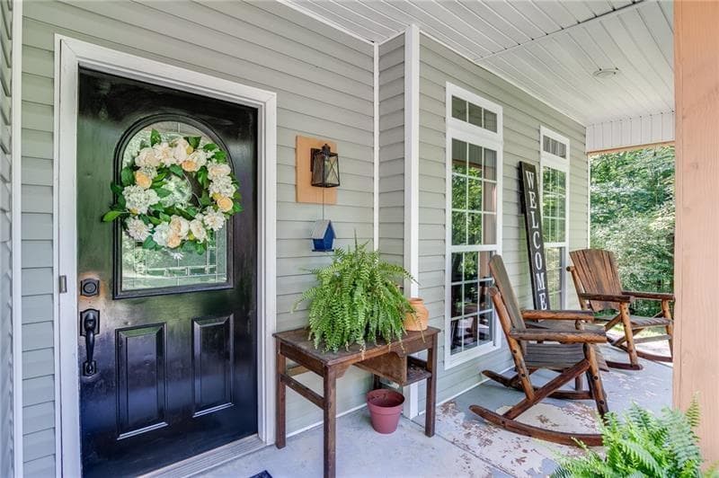 3 bedroom, 2 bathroom, 1,505 sq ft single family residence under contract at 4232 Joe Chandler Road, Gillsville, GA 30543 — photo 3