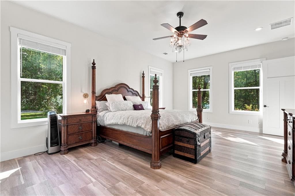 4 bedroom, 5 bathroom, 4,359 sq ft single family residence for sale at 2850 Willow Bend Drive, Cumming, GA 30028 — photo 7