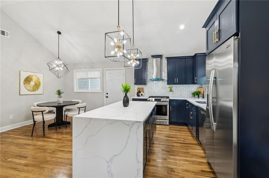 3 bedroom, 2 bathroom, 1,320 sq ft single family residence for sale at 3682 Daisy Drive, Decatur, GA 30032 — photo 7