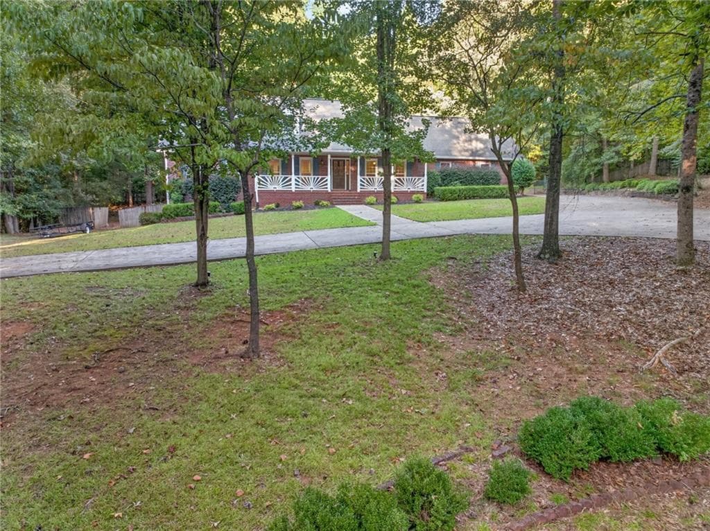 4 bedroom, 4 bathroom, 3,791 sq ft single family residence for sale at 94 Deer Creek Trail, Hoschton, GA 30548 — photo 4