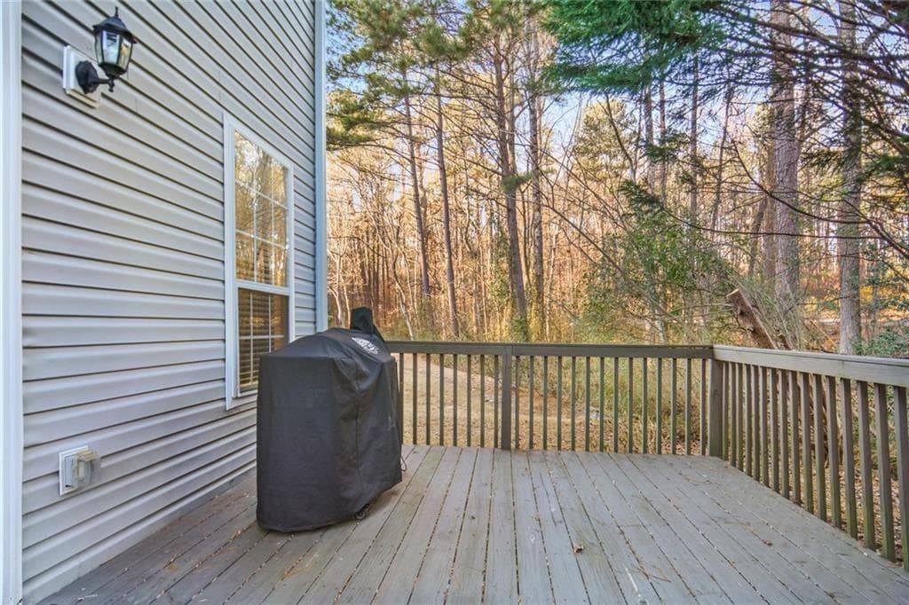 3 bedroom, 3 bathroom, 1,674 sq ft single family residence for rent at 1172 Rhyne Chase, Smyrna, GA 30082 for $2,750 a month — photo 2