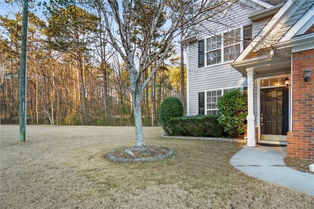 3 bedroom, 3 bathroom, 1,674 sq ft single family residence for rent at 1172 Rhyne Chase, Smyrna, GA 30082 for $2,750 a month — photo 5