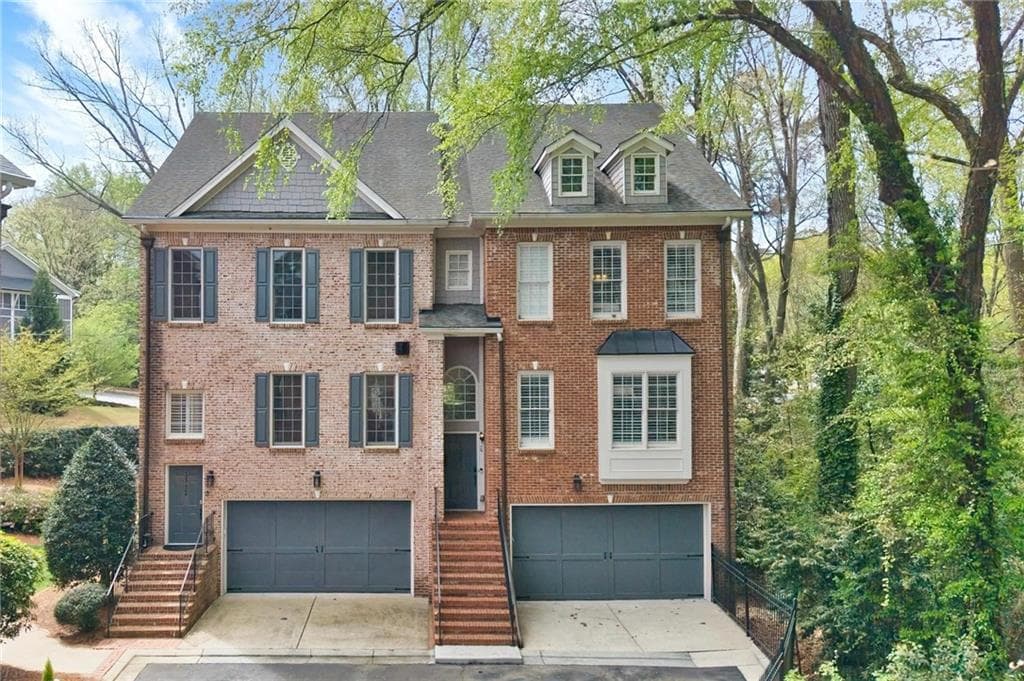 3 bedroom, 4 bathroom, 2,685 sq ft townhouse for rent at 1534 Donaldson Park Drive 10, Atlanta, GA 30319 for $3,800 a month