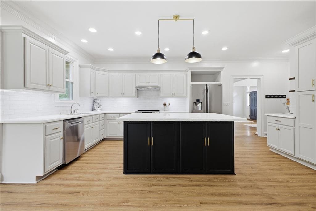 4 bedroom, 3 bathroom, 4,010 sq ft single family residence for sale at 610 Rustic Ridge Road, Rome, GA 30161 — photo 7