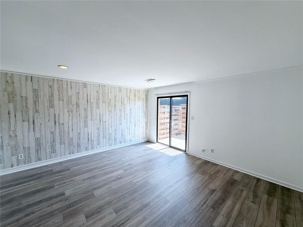 2 bedroom, 2 bathroom, 1,024 sq ft condominium for rent at 3925 Mountain View Road E3, Oakwood, GA 30566 for $1,500 a month — photo 5