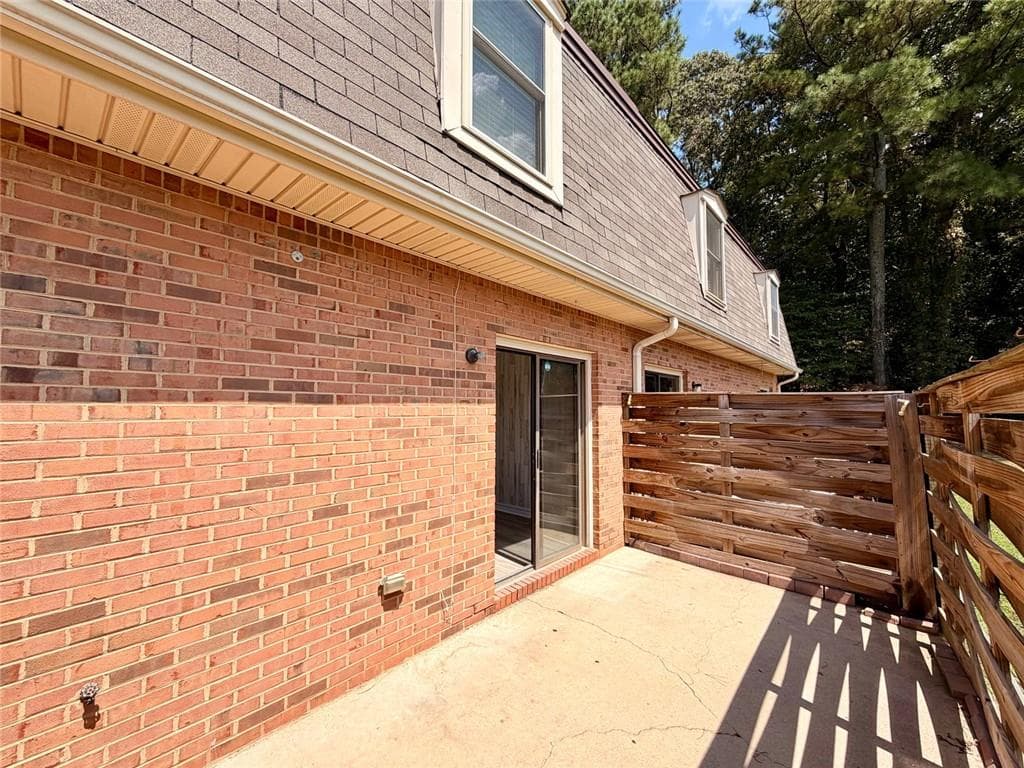 2 bedroom, 2 bathroom, 1,024 sq ft condominium for rent at 3925 Mountain View Road E3, Oakwood, GA 30566 for $1,500 a month — photo 9