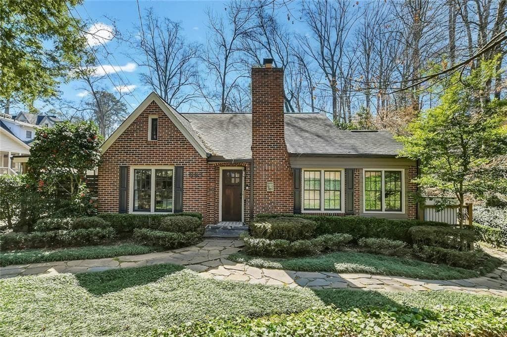 3 bedroom, 2 bathroom, 1,885 sq ft single family residence for sale at 663 Amsterdam Avenue, Atlanta, GA 30306 — photo 2