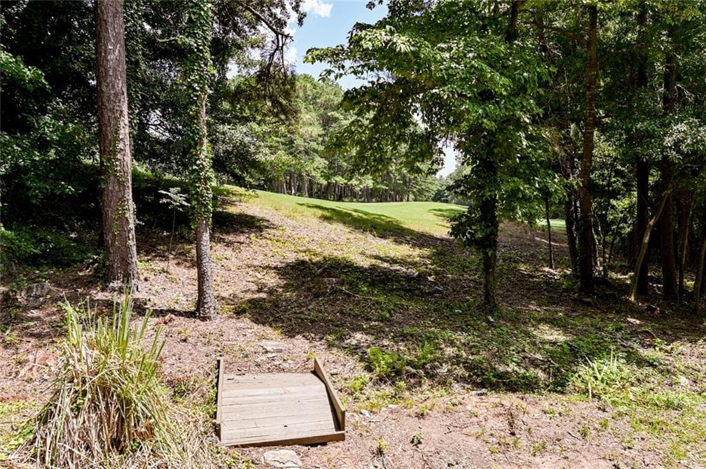 3 bedroom, 3 bathroom, 1,672 sq ft single family residence for sale at 230 Flamingo Drive, Monticello, GA 31064 — photo 5