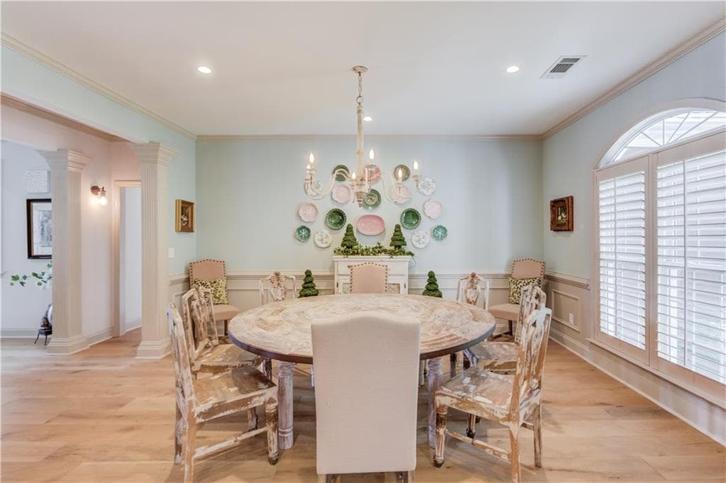 5 bedroom, 5 bathroom, 4,959 sq ft single family residence for sale at 6228 Waters Edge Drive, Covington, GA 30014 — photo 9