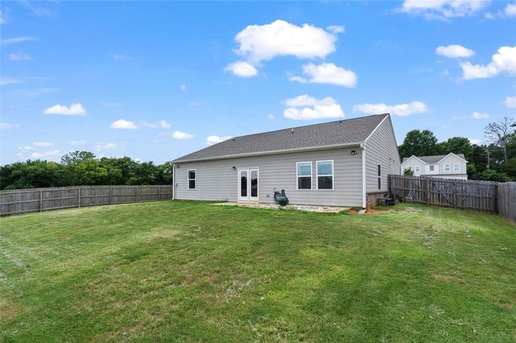 3 bedroom, 2 bathroom, 1,813 sq ft single family residence for sale at 233 San Marino Way, Cartersville, GA 30120 — photo 6