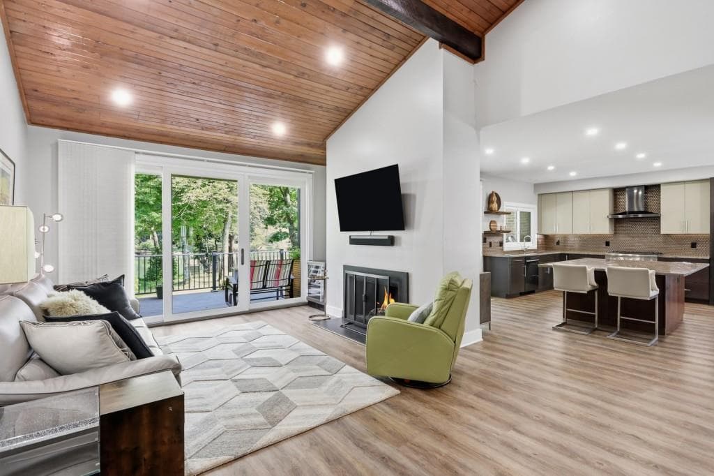 4 bedroom, 3 bathroom, 3,087 sq ft townhouse under contract at 3998 Columns Drive, Marietta, GA 30067 — photo 5