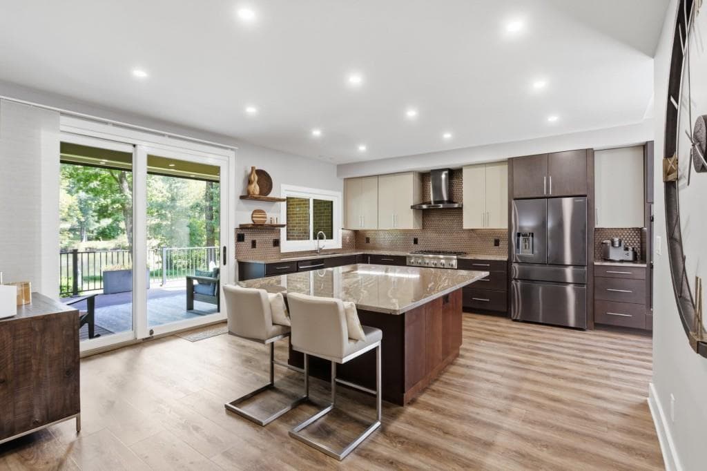 4 bedroom, 3 bathroom, 3,087 sq ft townhouse under contract at 3998 Columns Drive, Marietta, GA 30067 — photo 8