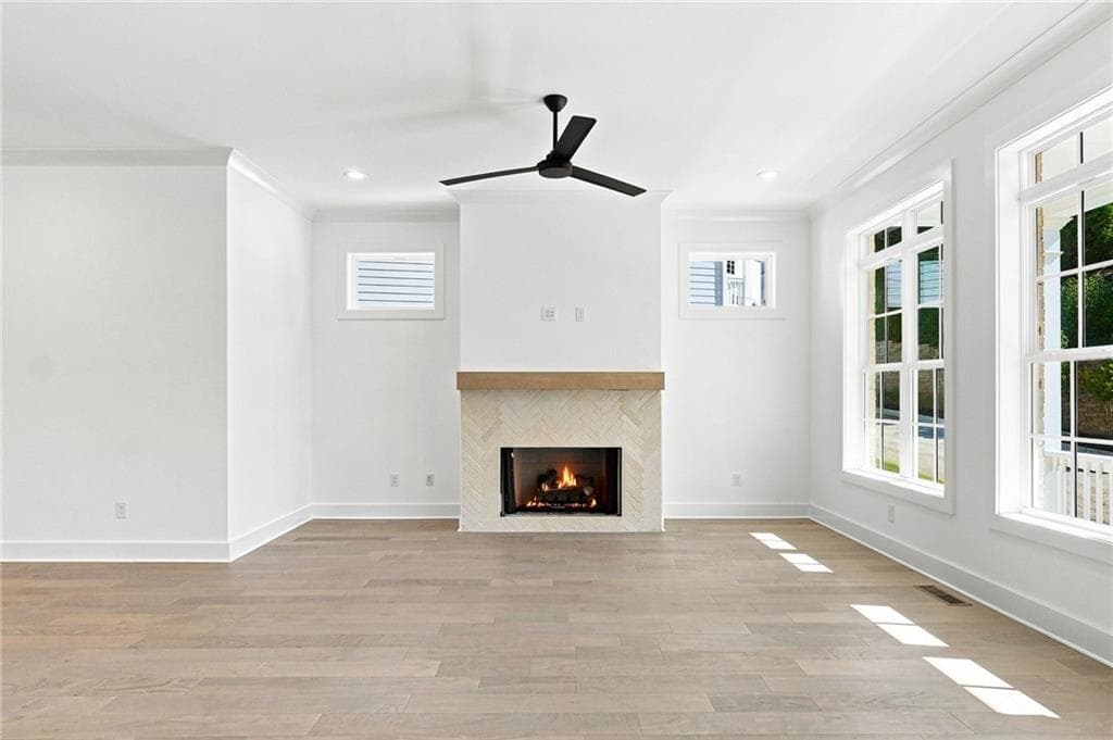 3 bedroom, 4 bathroom, 3,100 sq ft single family residence for sale at 3040 Kara Court, Roswell, GA 30076 — photo 8