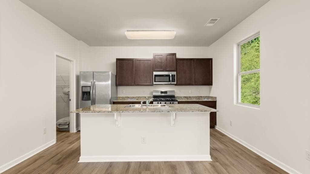 4 bedroom, 3 bathroom, 2,340 sq ft single family residence for sale at 103 Arbor Creek Drive, Dallas, GA 30157 — photo 9