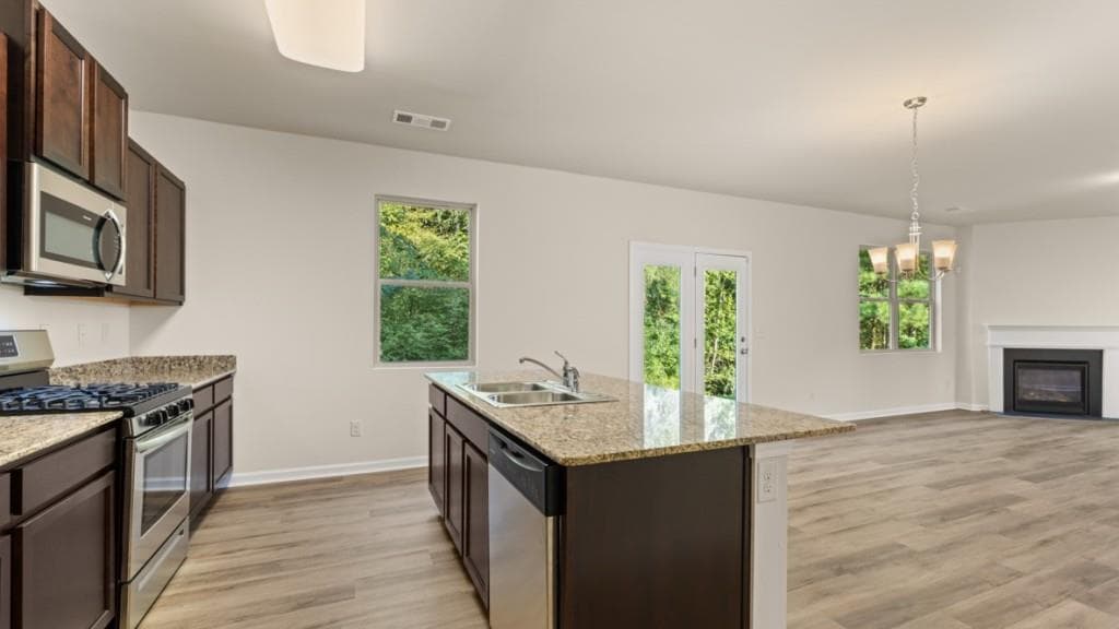 4 bedroom, 3 bathroom, 2,340 sq ft single family residence for sale at 103 Arbor Creek Drive, Dallas, GA 30157 — photo 10