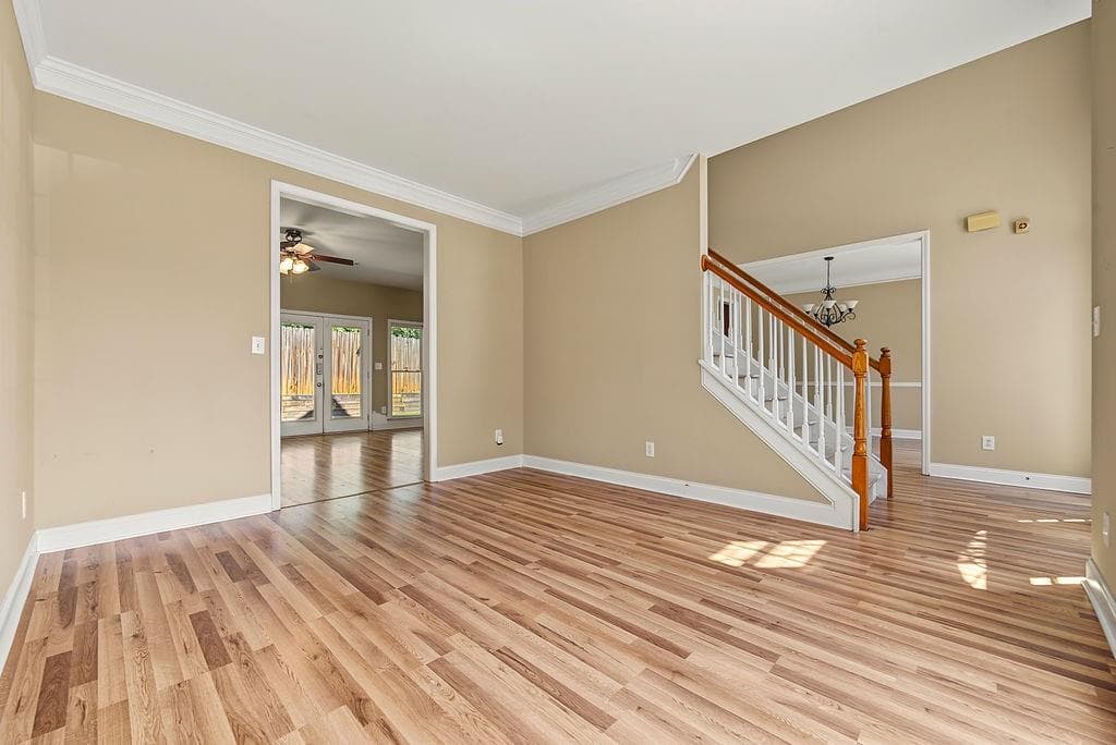 4 bedroom, 3 bathroom, 2,422 sq ft single family residence for sale at 2875 Montview Drive, Marietta, GA 30060 — photo 6