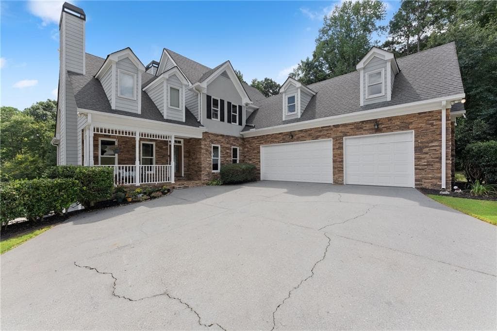 6 bedroom, 5 bathroom, 4,739 sq ft single family residence for sale at 1522 Gracebrook Drive, Lawrenceville, GA 30045 — photo 3