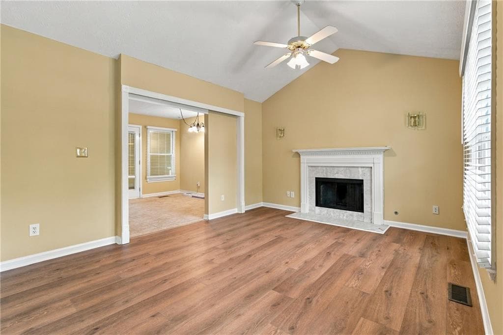 3 bedroom, 3 bathroom, 1,732 sq ft single family residence under contract at 115 Aztec Way, Acworth, GA 30102 — photo 5