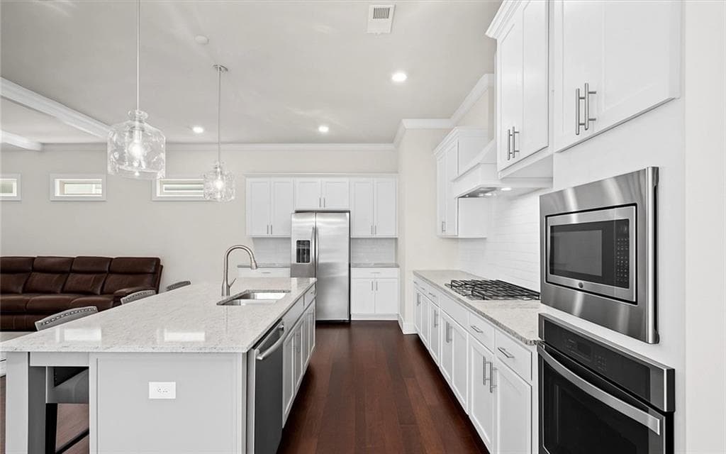 4 bedroom, 4 bathroom, 2,692 sq ft single family residence for sale at 561 Onyx Landing, Marietta, GA 30064 — photo 5