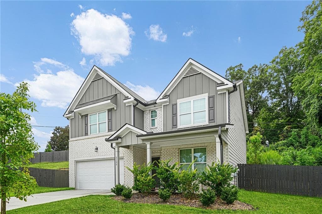 4 bedroom, 3 bathroom, 2,536 sq ft single family residence for rent at 2195 Cormac Street, East Point, GA 30344 for $3,500 a month — photo 3