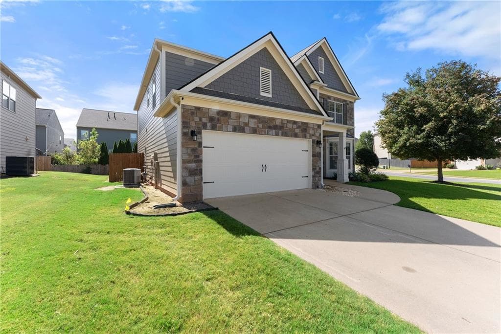 4 bedroom, 3 bathroom, 2,986 sq ft single family residence under contract at 3810 Corbell Court, Cumming, GA 30040 — photo 4