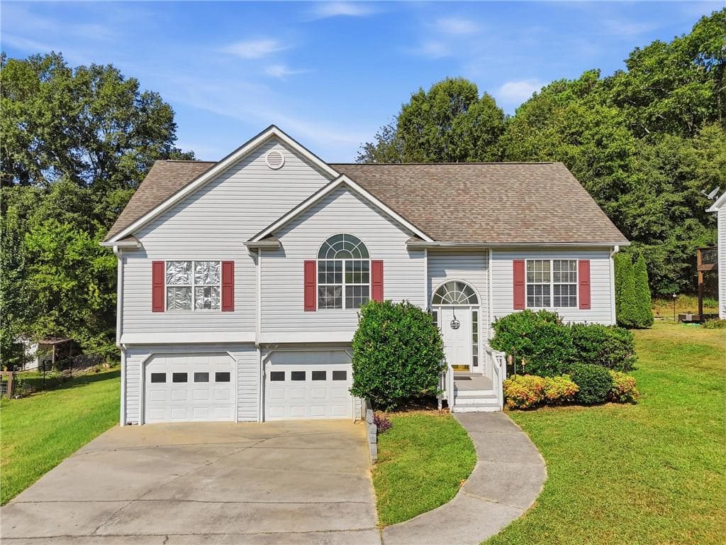 3 bedroom, 2 bathroom, 1,383 sq ft single family residence for sale at 104 Twin Oaks Drive, Calhoun, GA 30701