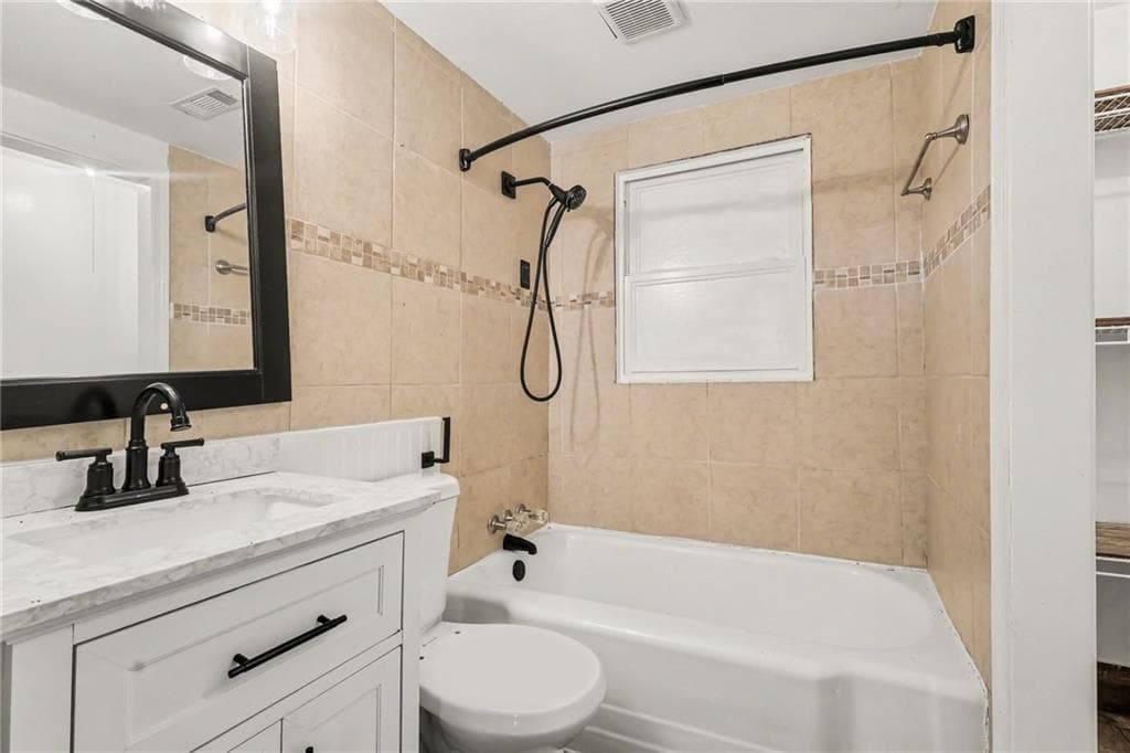 4 bedroom, 2 bathroom, 2,102 sq ft single family residence for sale at 3898 Panthersville Road, Ellenwood, GA 30294 — photo 6