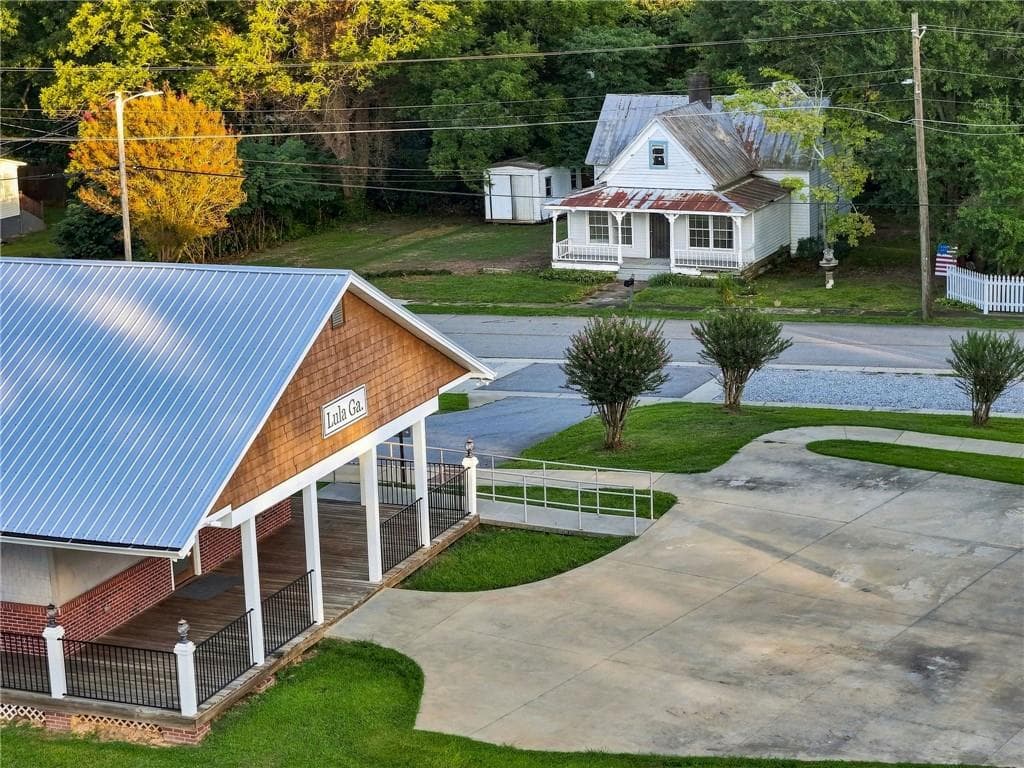 2 bedroom, 2 bathroom, 1,525 sq ft single family residence for sale at 5908 Wall Street, Lula, GA 30554 — photo 5