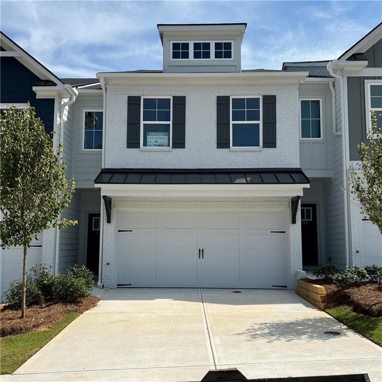 3 bedroom, 3 bathroom, 1,748 sq ft townhouse for sale at 1510 Aralynn Court 30, Conyers, GA 30013
