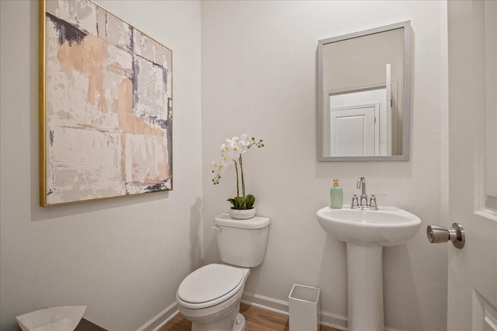 3 bedroom, 3 bathroom, 1,748 sq ft townhouse for sale at 1510 Aralynn Court 30, Conyers, GA 30013 — photo 6