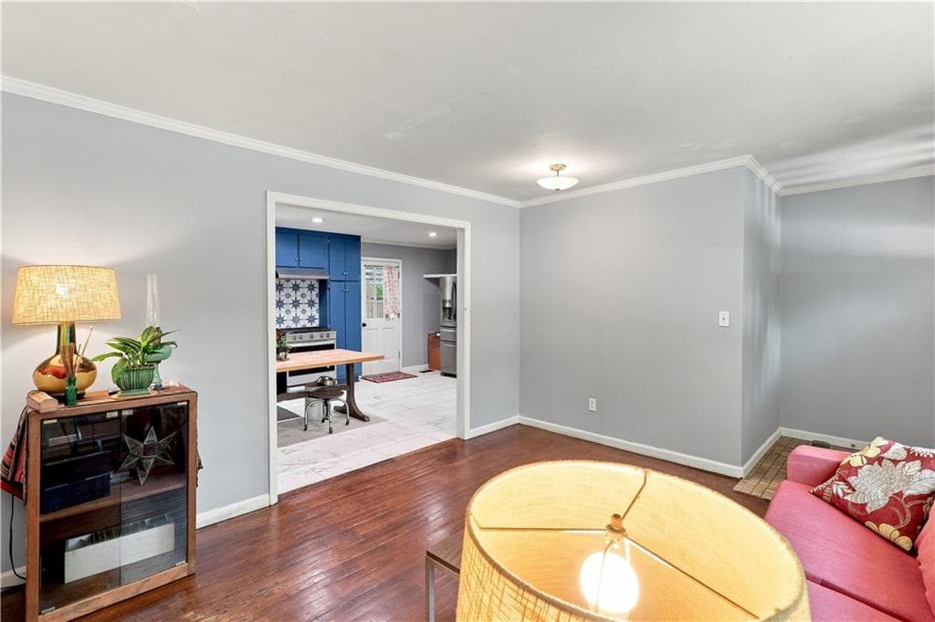 3 bedroom, 2 bathroom, 1,625 sq ft single family residence for sale at 2033 Cardell Road, Austell, GA 30168 — photo 9