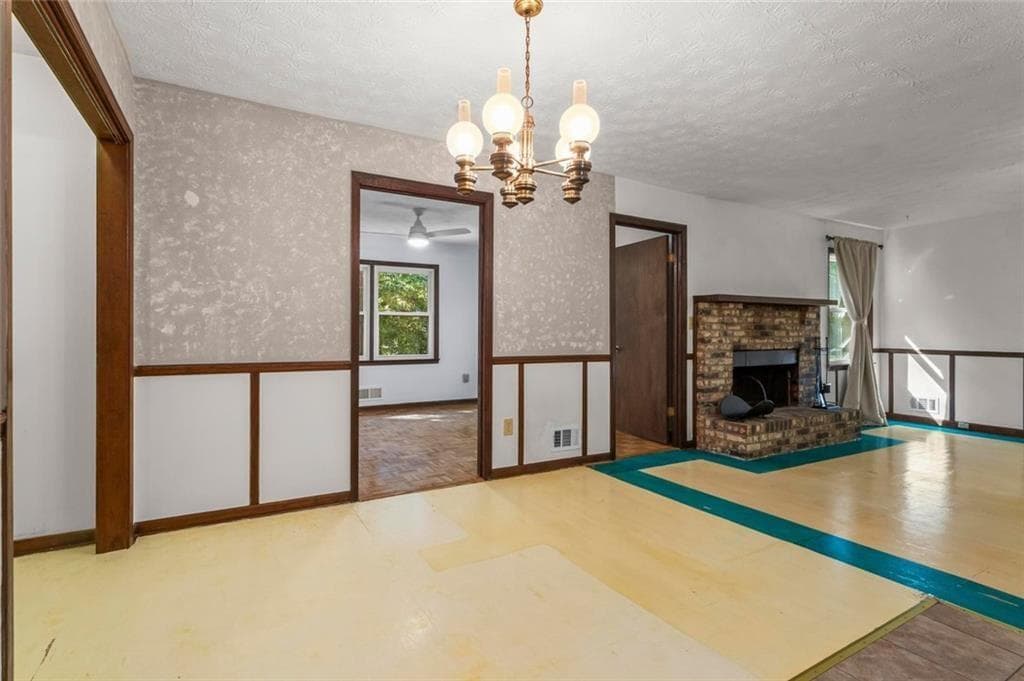 3 bedroom, 2 bathroom, 1,672 sq ft single family residence for sale at 145 Carriage Circle, Stockbridge, GA 30281 — photo 10