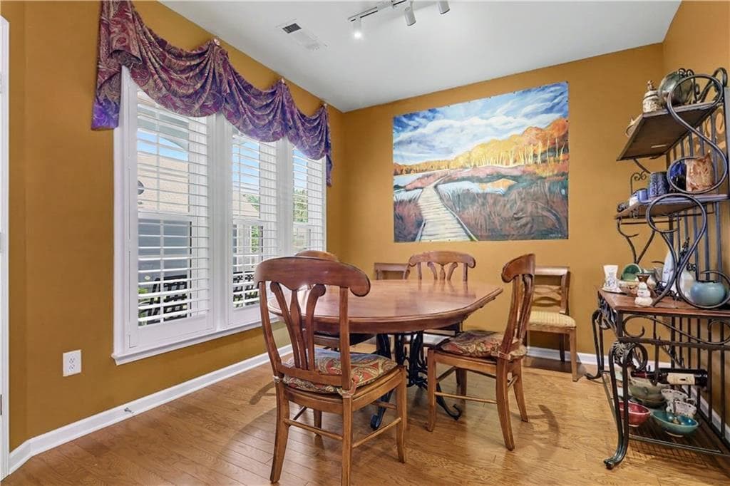 3 bedroom, 3 bathroom, 3,704 sq ft single family residence for sale at 6667 Fawn Meadow Lane, Hoschton, GA 30548 — photo 7