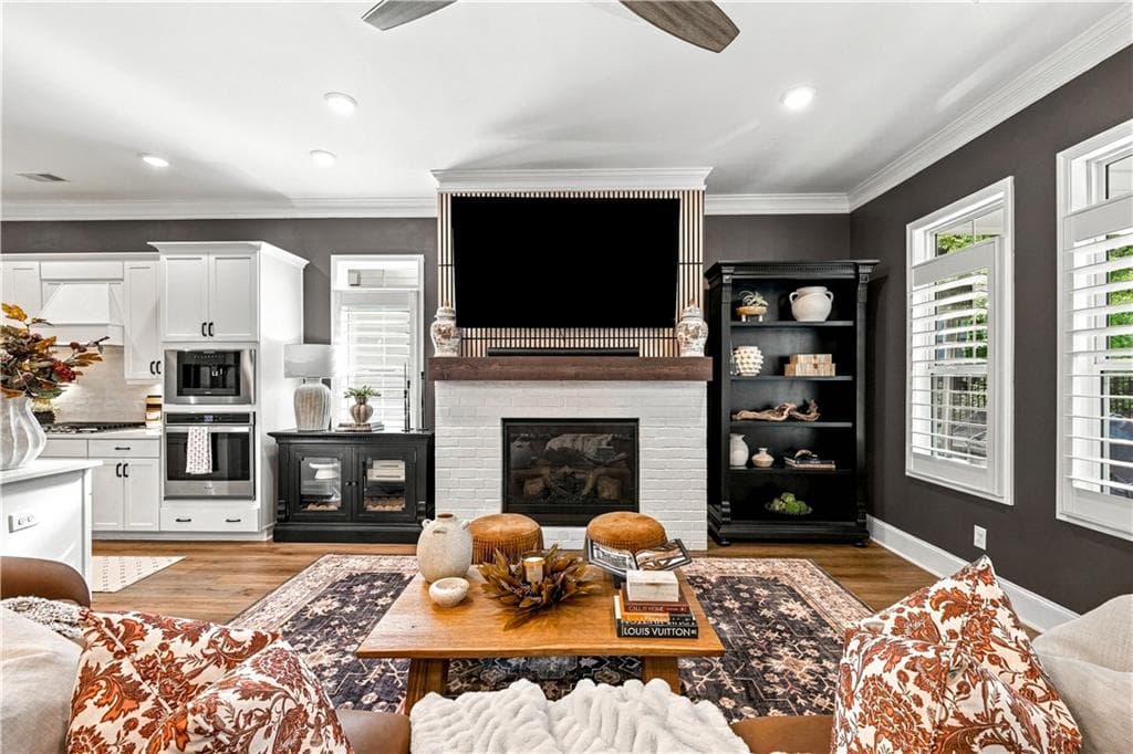 3 bedroom, 3 bathroom, 2,089 sq ft single family residence for sale at 1945 Finnish Lane, Kennesaw, GA 30152 — photo 4